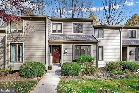 216 Beech View Ct #36, Towson, MD 21286