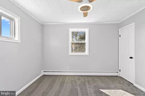 Bedroom - 1504 Brian Rd, Rosedale, MD 21237 photo 3 of 4