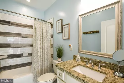 7318 Bay Front Rd, Sparrows Point, MD 21219 photo 18