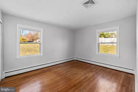Bedroom - 15022 Hanover Pike, Upperco, MD 21155 photo 3 of 5