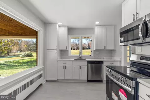 Kitchen - 15022 Hanover Pike, Upperco, MD 21155 photo 2 of 2