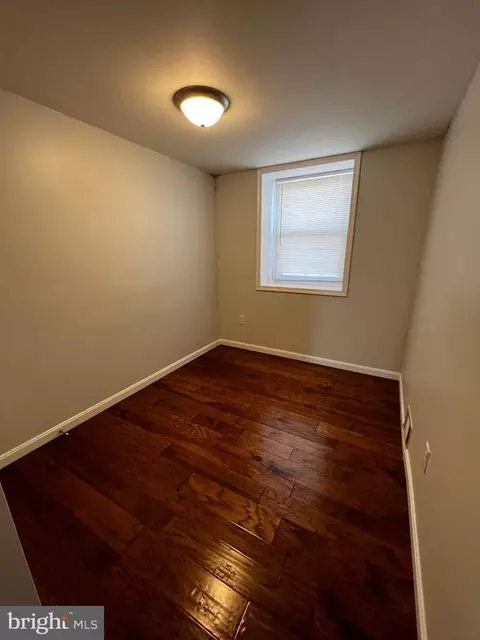 3229 Ryerson Cir, Halethorpe, MD 21227 photo 12