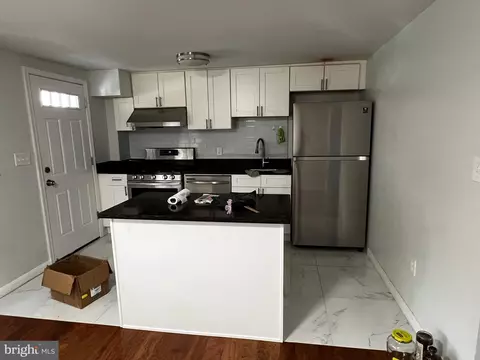 3229 Ryerson Cir, Halethorpe, MD 21227 photo 4