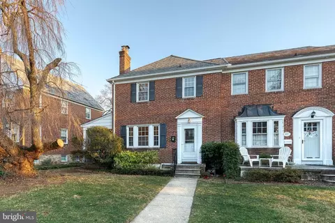 29 Dunkirk Rd, Baltimore, MD 21212