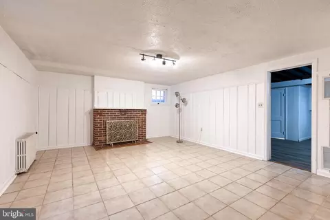 Living - 29 Dunkirk Rd, Baltimore, MD 21212 photo 7 of 7