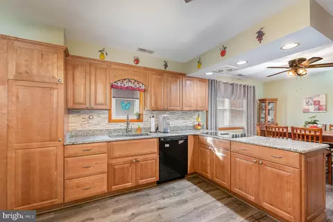 Kitchen - 7319 Hughes Ave, Sparrows Point, MD 21219 photo 1 of 3