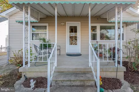 Exterior - 7319 Hughes Ave, Sparrows Point, MD 21219 photo 2 of 6