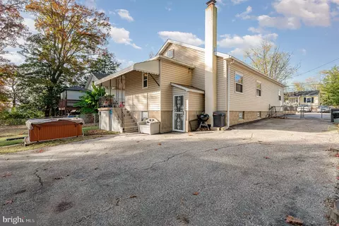Exterior - 7319 Hughes Ave, Sparrows Point, MD 21219 photo 4 of 6