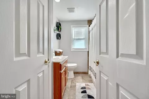Entry Way - 7204 Orth Rd, Sparrows Point, MD 21219 photo 2 of 2
