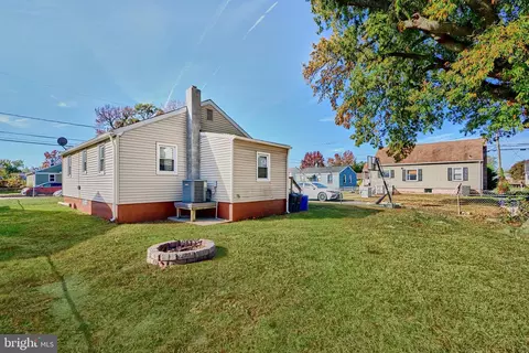 Exterior - 7204 Orth Rd, Sparrows Point, MD 21219 photo 3 of 4