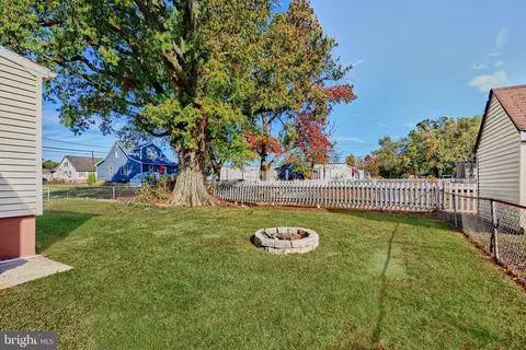 Exterior - 7204 Orth Rd, Sparrows Point, MD 21219 photo 2 of 4