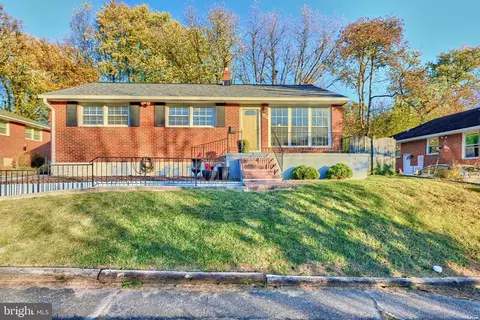 7607 Knollwood Rd, Towson, MD 21286