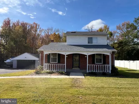 8005 Bradshaw Rd, Upper Falls, MD 21156