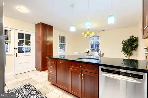 87 Murdock Rd, Baltimore, MD 21212 photo 20