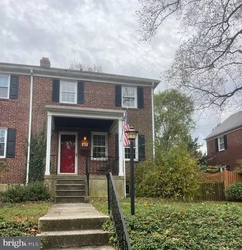 87 Murdock Rd, Baltimore, MD 21212 photo 2
