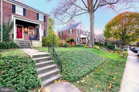 87 Murdock Rd, Baltimore, MD 21212 photo 4
