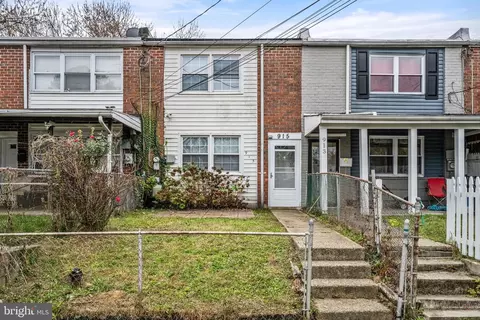 915 Imperial Ct, Halethorpe, MD 21227