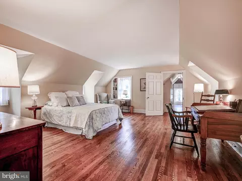 Bedroom - 1005 Boyce Ave, Towson, MD 21204 photo 1 of 5
