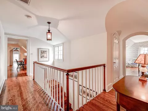 Entry Way - 1005 Boyce Ave, Towson, MD 21204 photo 3 of 4