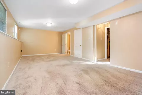 33 Rosland Ct, Pikesville, MD 21208 photo 15
