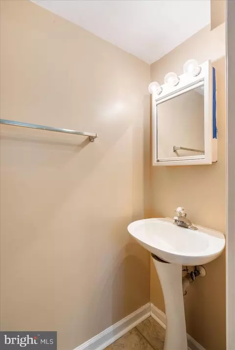 33 Rosland Ct, Pikesville, MD 21208 photo 34