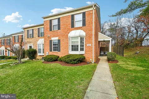 101 Courtland Woods, Pikesville, MD 21208