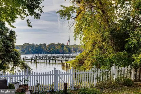 2223 Corsica Rd, Essex, MD 21221