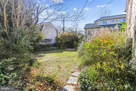 703 Stoneleigh Rd, Baltimore, MD 21212 photo 3