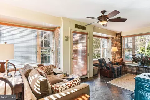 703 Stoneleigh Rd, Baltimore, MD 21212 photo 28