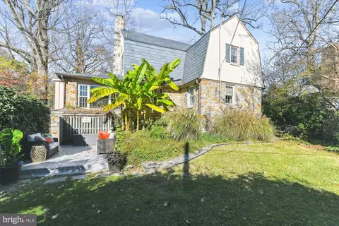 703 Stoneleigh Rd, Baltimore, MD 21212 photo 2