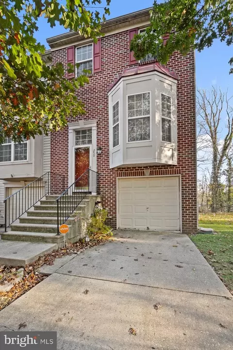 250 Persimmon Cir, Reisterstown, MD 21136