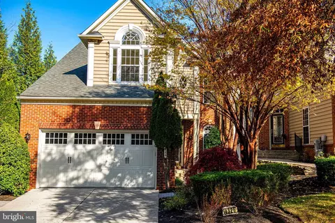 4326 Pearlberry Rd #4326, Pikesville, MD 21208