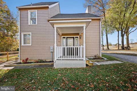 1825 Clearwood, Parkville, MD 21234