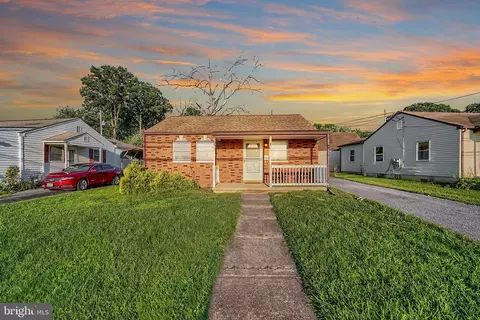 505 Compass Rd, Middle River, MD 21220 photo 2