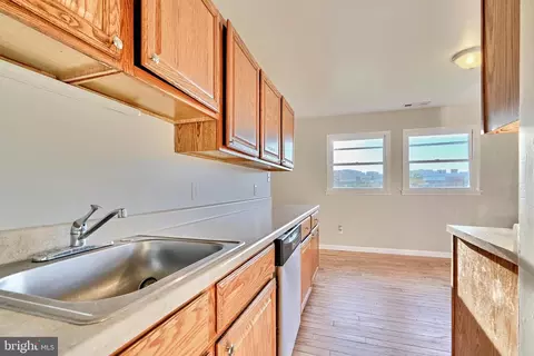 505 Compass Rd, Middle River, MD 21220 photo 12