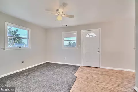 505 Compass Rd, Middle River, MD 21220 photo 4