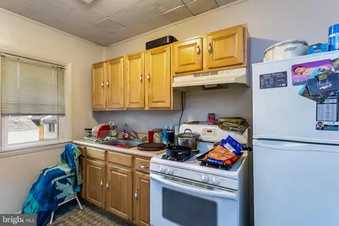 Kitchen - 6340 Frederick Rd, Catonsville, MD 21228 photo 3 of 4
