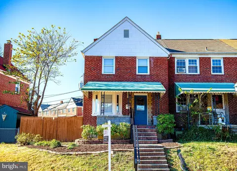 8664 Black Oak Rd, Parkville, MD 21234