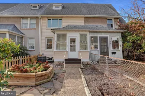 28 Eastship Rd, Dundalk, MD 21222