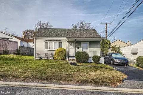 Exterior - 4 Yawmeter Dr, Middle River, MD 21220 photo 1 of 4