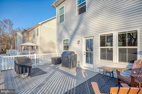 Exterior - 2818 Shaws Rd, Sparrows Point, MD 21219 photo 6 of 8