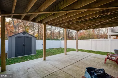 Exterior - 2818 Shaws Rd, Sparrows Point, MD 21219 photo 8 of 8