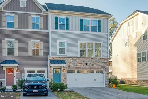 Exterior - 2818 Shaws Rd, Sparrows Point, MD 21219 photo 1 of 8