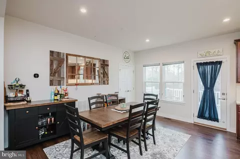 Dining - 2818 Shaws Rd, Sparrows Point, MD 21219 photo 1 of 1