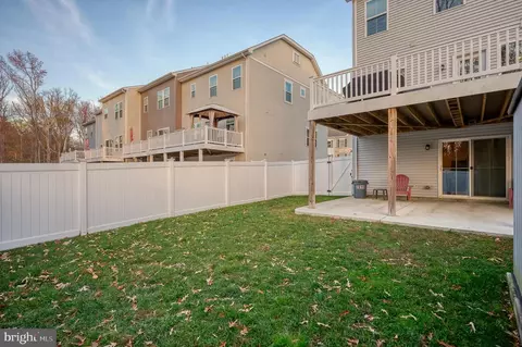 Exterior - 2818 Shaws Rd, Sparrows Point, MD 21219 photo 3 of 8
