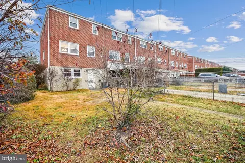 Exterior - 1113 Circle Dr, Halethorpe, MD 21227 photo 2 of 4