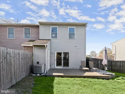 Exterior - 3914 Cutty Sark Rd, Middle River, MD 21220 photo 6 of 8