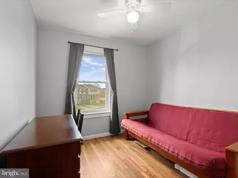 Bedroom - 3914 Cutty Sark Rd, Middle River, MD 21220 photo 6 of 7