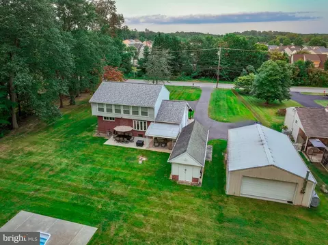 710 Bowleys Quarters Rd, Middle River, MD 21220 photo 5