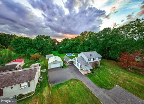 710 Bowleys Quarters Rd, Middle River, MD 21220 photo 3